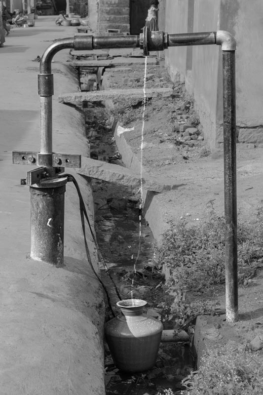Impediments to enjoyment of Human Right to Water: 'Quality' Norm - A public tubewell producing drinking water containing high fluoride and salinity in Kolar district, Karnataka